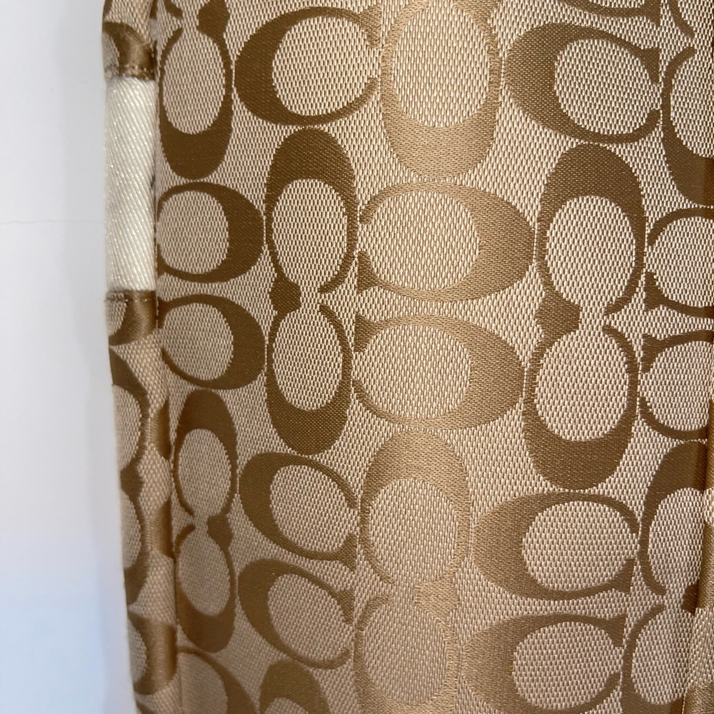 Brand New COACH Devine, new with tags. - Picture 3 of 10